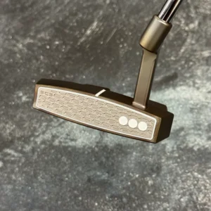 Alternative view of Scotty Cameron Phantom 5.2 (Rustic Torched)